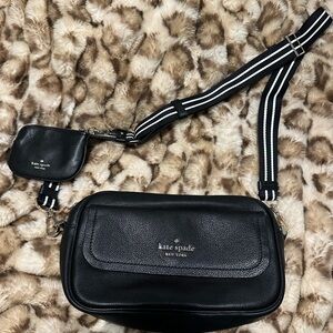 Katespade crossbody bag